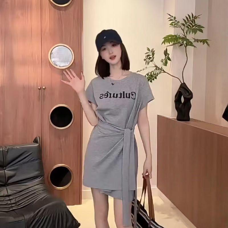 Strap waist short-sleeved t-shirt dress women's summer new high-end niche non-collision wear short skirt