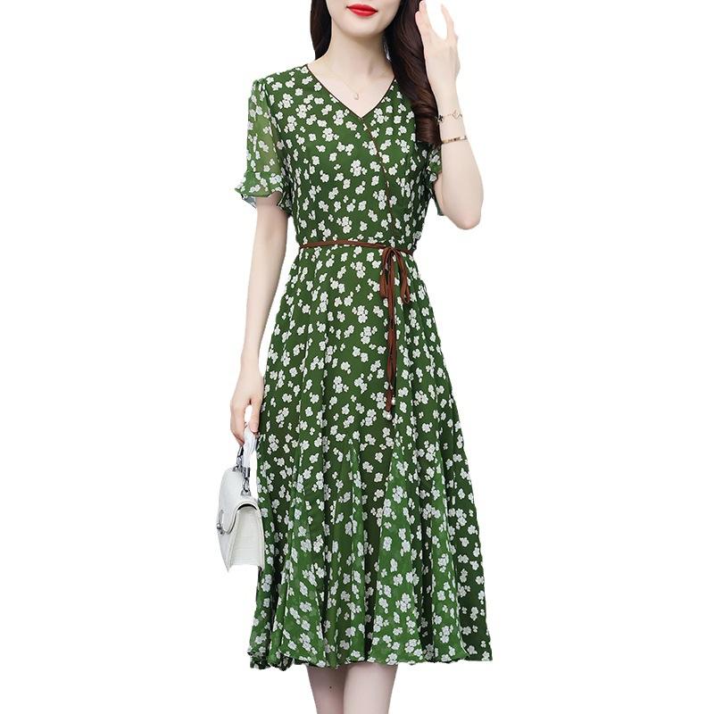 Západní styl květinový výstřih do V 2024 Nové letní temperamentní ženy Pokrývají maso a tenké módní šifonové šaty Ženy
