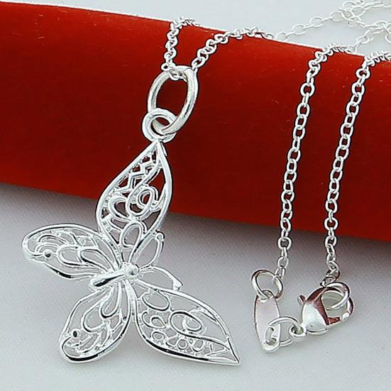 Women Butterfly Necklace Hollow-Out Butterfly Elegant Dainty Necklace Pendant Necklace Jewelry for Daily Wear Weddings Parties