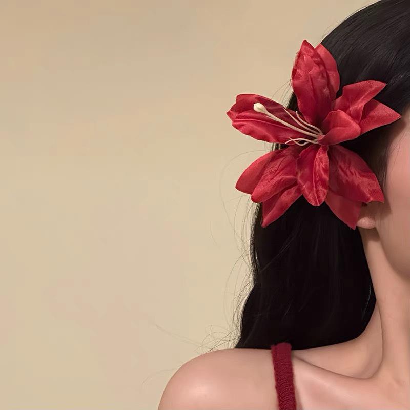 Lily Flower Hair Clip Plastic Flower Hair Claw For Women Girls Sweet Versatile Shark Clip Exquisite Hair Accessories