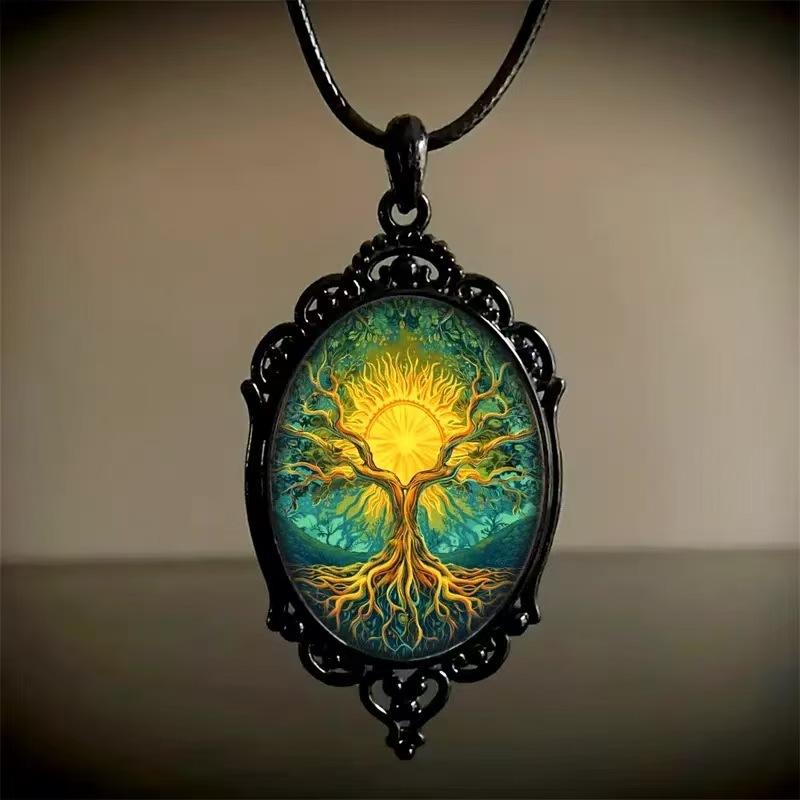 Vintage Oval Glass Alloy Pendant Necklace Jewelry