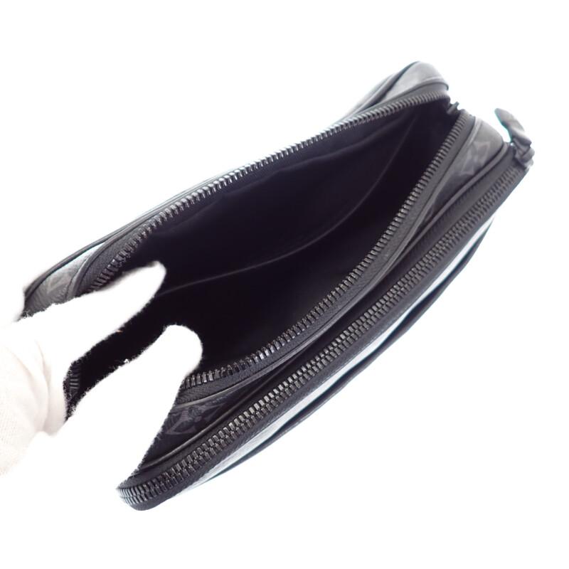 LOUIS VUITTON  M46955 Shoulder Bag black mens