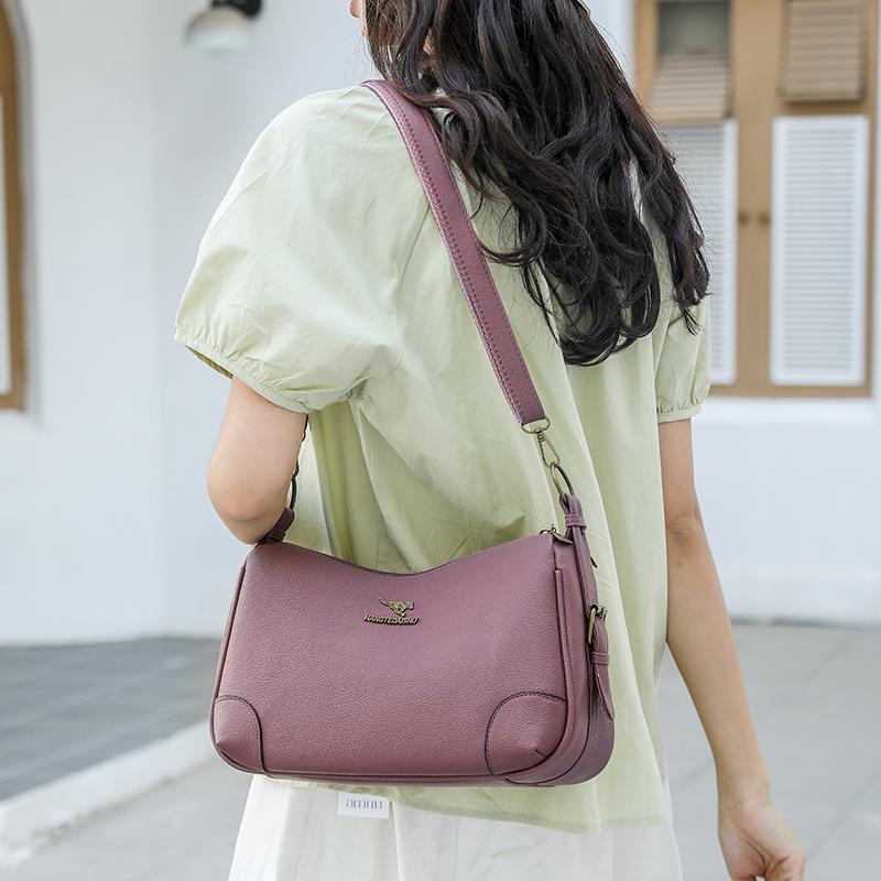 Solid Color Shoulder Bag Women's Bag Large Capacity Small Square Bag Commuter Crossbody Bag