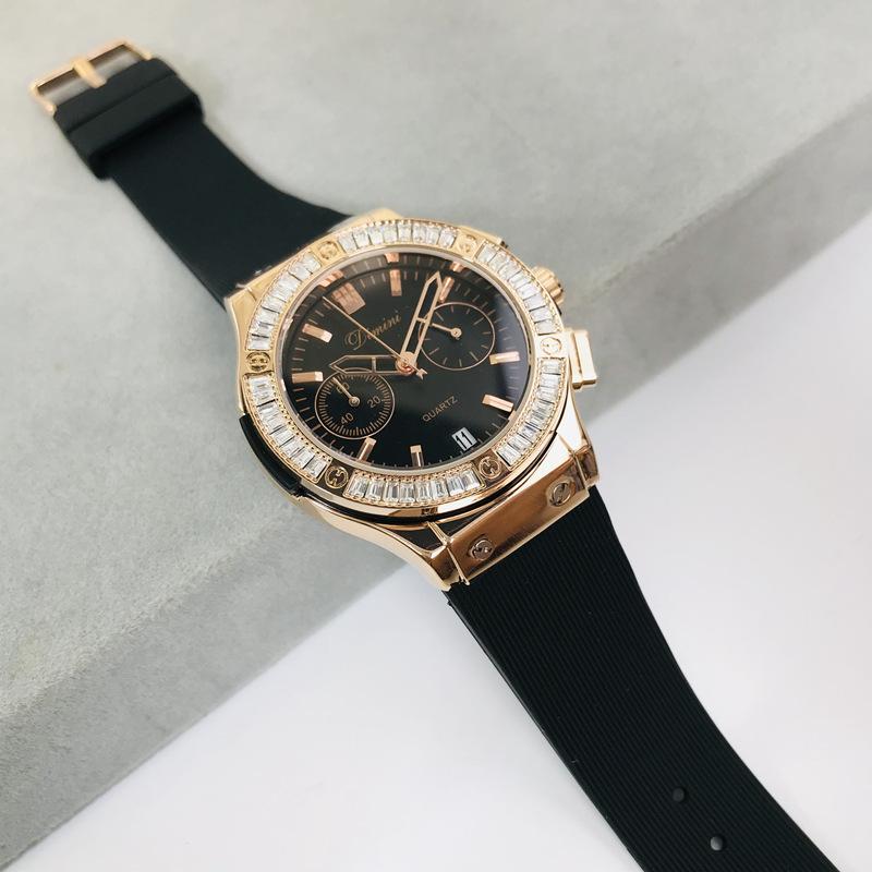 

Ladies Premium Sense Multifunctional Large Dial Gender Sports Chronograph Women S Watch With Diamonds