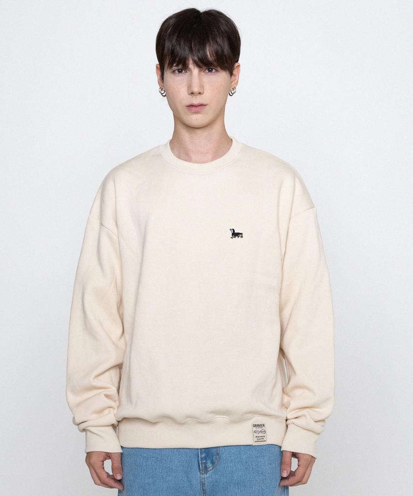 GRAVER [Unisex] Yellow Boots Puppy Embroidered Sweatshirt_Cream