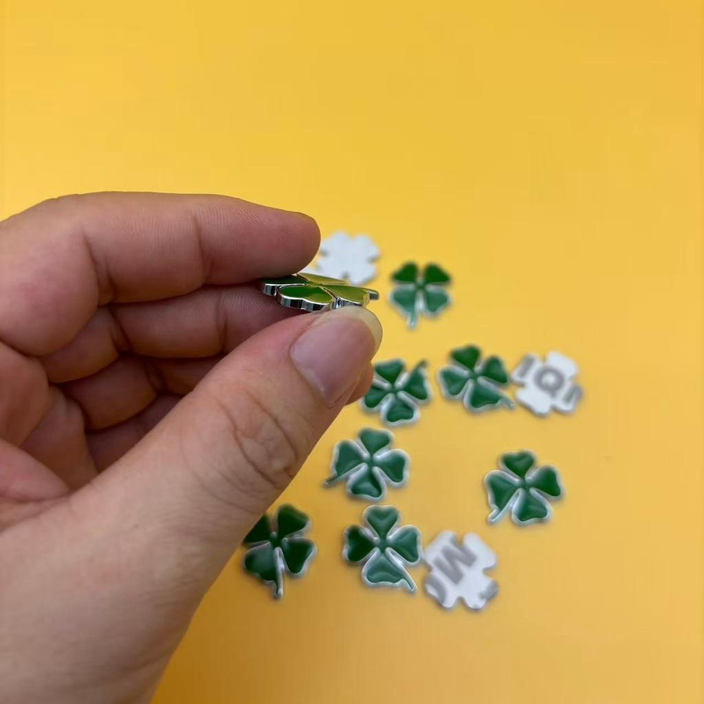 3D Metal Green Four-Leaf Emblem, Car Interior Badge For Giulietta Giulia Spider 147 156 166 159 GT