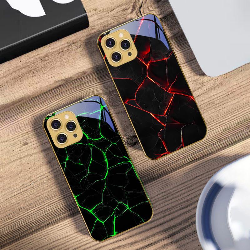 Red Lava Texture Pattern For IPhone 16 Pro Max 15 P Ro 14 13 Plus 12 Mini 11Pro Max XS Max XR Golden Tempered Glass Phone Case