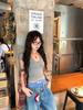Red v-neck short-sleeved T-shirt women's summer pure desire hottie sexy slim-fitting white short tight front shoulder top