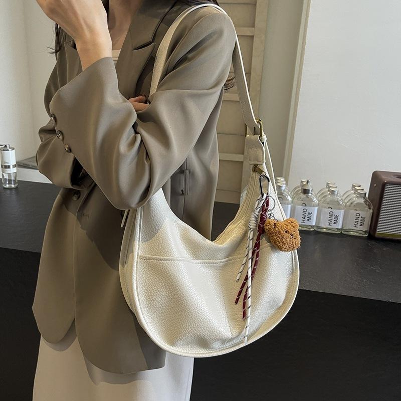 Autumn 2025 New Fashion Mori Dumpling Bag Simple Versatile Casual Crossbody Shoulder Bag