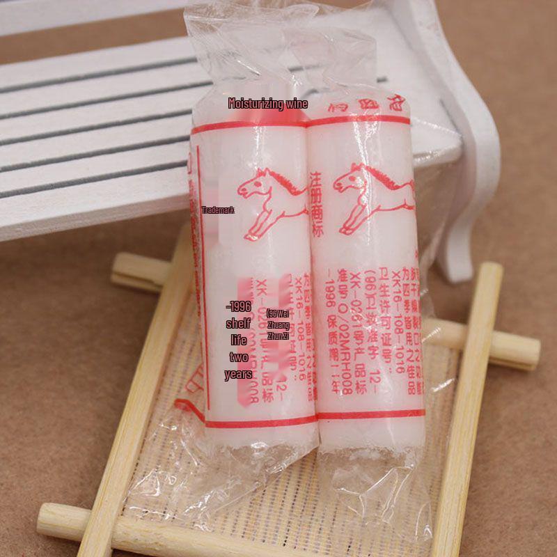 

Newcomer Moisturizing Face Oil & Anti-Cracking Hand Cream Set