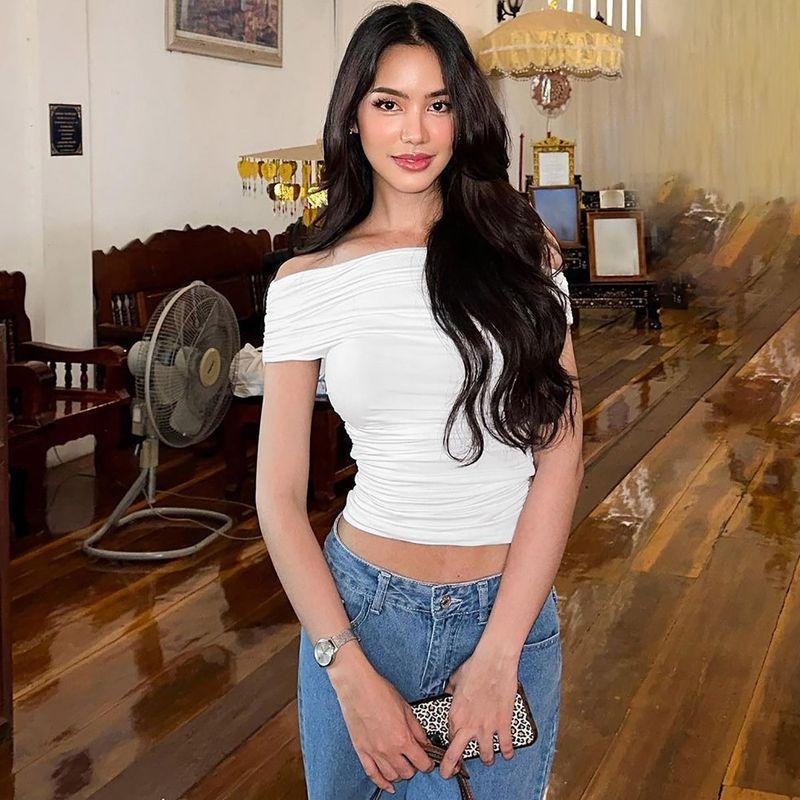 

Лето 2025 Новое поступление Нарядный белый Элегантный топ с открытыми плечами Чистое желание Сексуальная присборенная Облегающая футболка White M