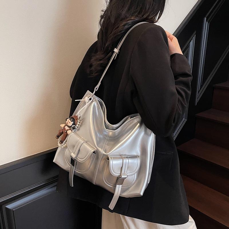 Fashion Large-capacity Tote Bag Women's New Bag Multi-pocket Shoulder Bag