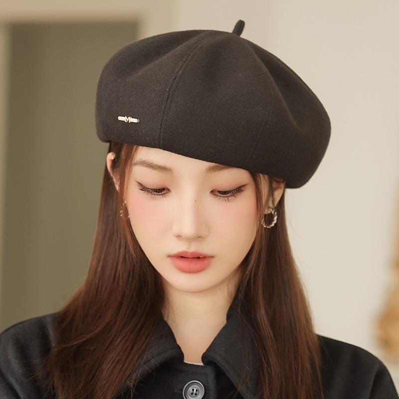 

Корейская версия женского осенне-зимнего нового ретро-берета, повседневной универсальной восьмиугольной шляпы, большого обхвата головы, подчеркивающей лицо, шляпы маленького художника average size