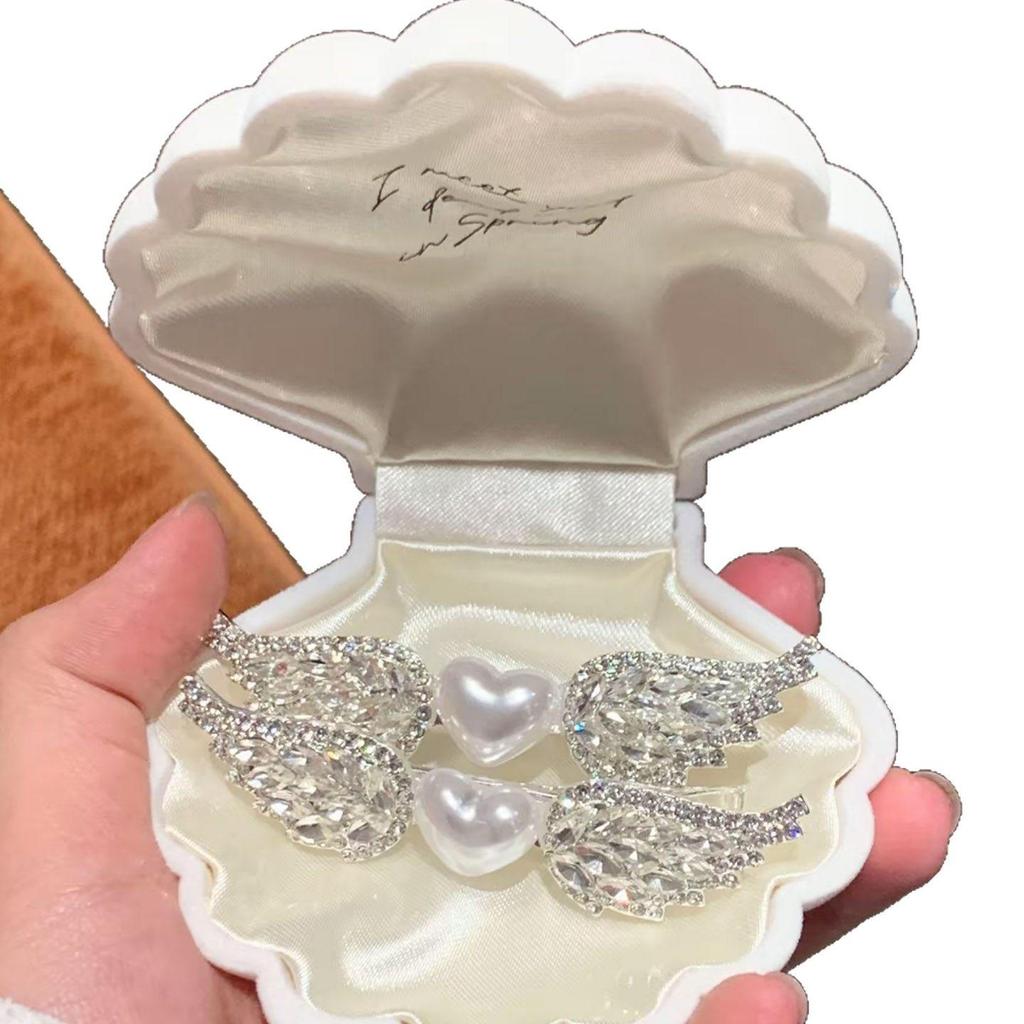 Clips de Păr Korean cu Aripi și Inimă – Accesoriu Unic, Versatil și Delicat
