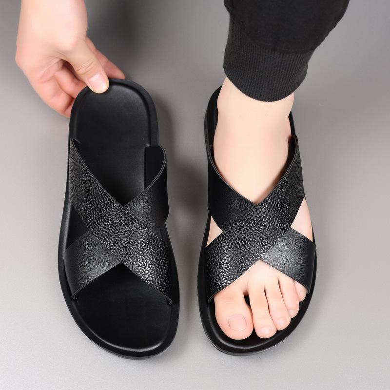 Men's slippers non-slip soft-soled breathable one-word beach shoes trendy versatile outer sandals men
