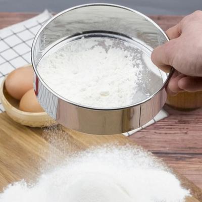 Tamis à farine en acier inoxydable Pâtisserie Petit outil argenté Maille Poudre de sucre Outils de cuisine Pratique ménager Accessoires de cuisine