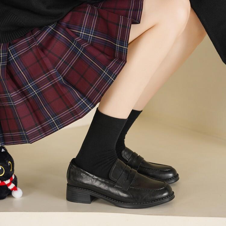 Cowhide Version! Low-soled Loafers for Women's 2025 Autumn and Winter New Versatile Commuting Lazy People Pedal Small Black Leather Shoes