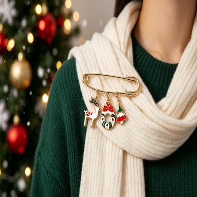 Christmas Pearl Brooch Alloy Holiday Ornaments Clothing Snowman Sock Flower Pin For Women Men Jewelry