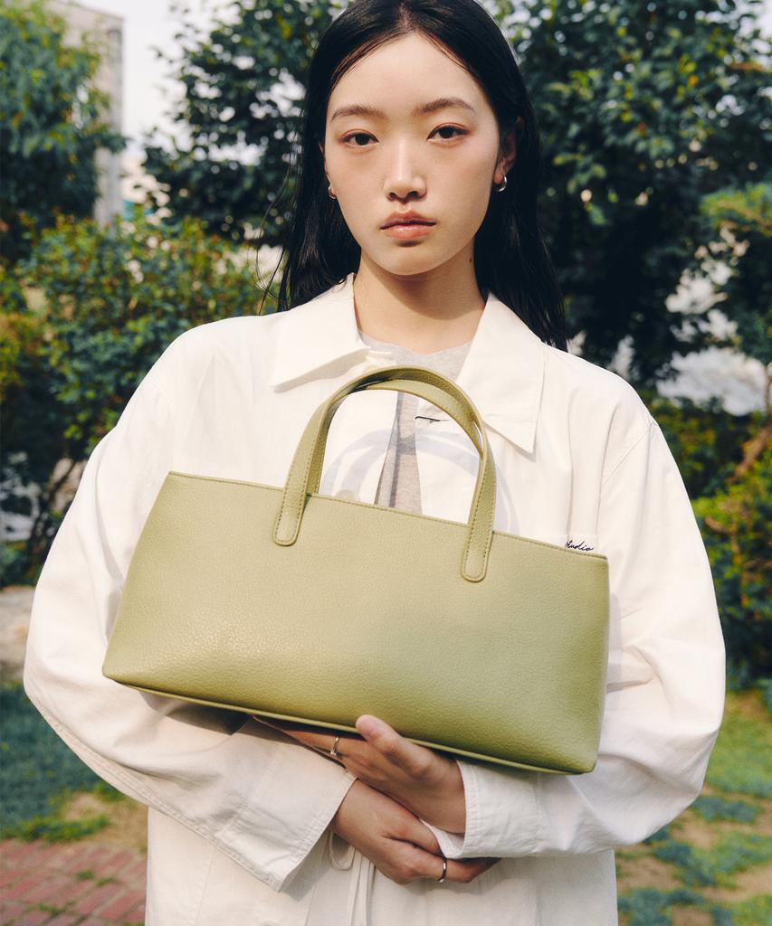 Adelrea Aret Bag Essential Tote Bag Avocado