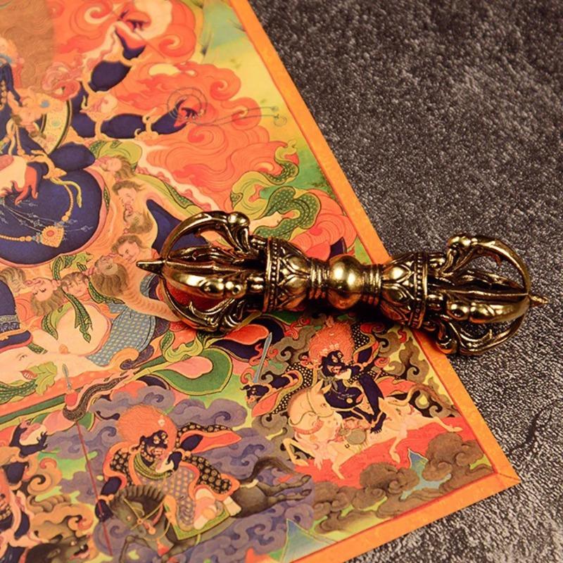 1PC Vajra Tibetan Buddhist Lama Dorge Decor Vintage Brass Hand Carving Religious Supplies Fengshui Ornament Collectibles
