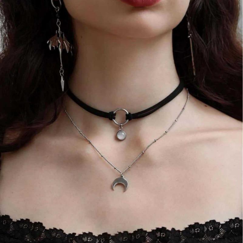 Retro Charm Moonstone Pendant Adjustable Black Velvet Choker Necklace for Women Astronomical Fantastic Aesthetics Jewelry Gifts