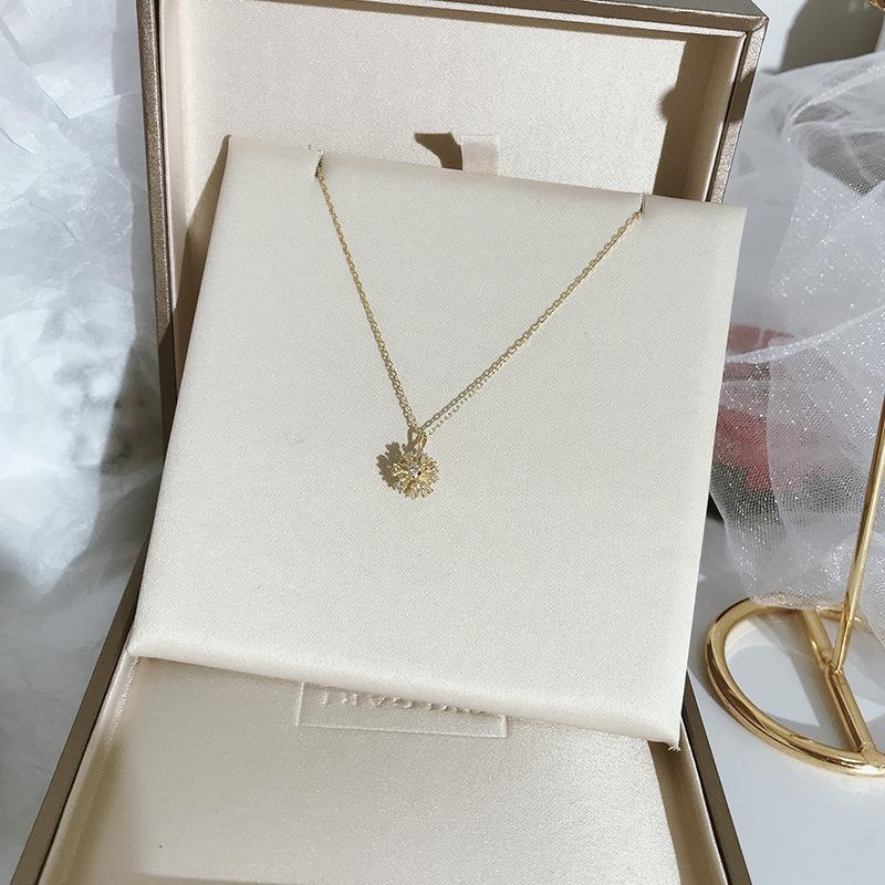 ANENJERY Colar de zircônia de dente de leão para mulheres, gargantilha com corrente de clavícula mnimalista, joias de casamento