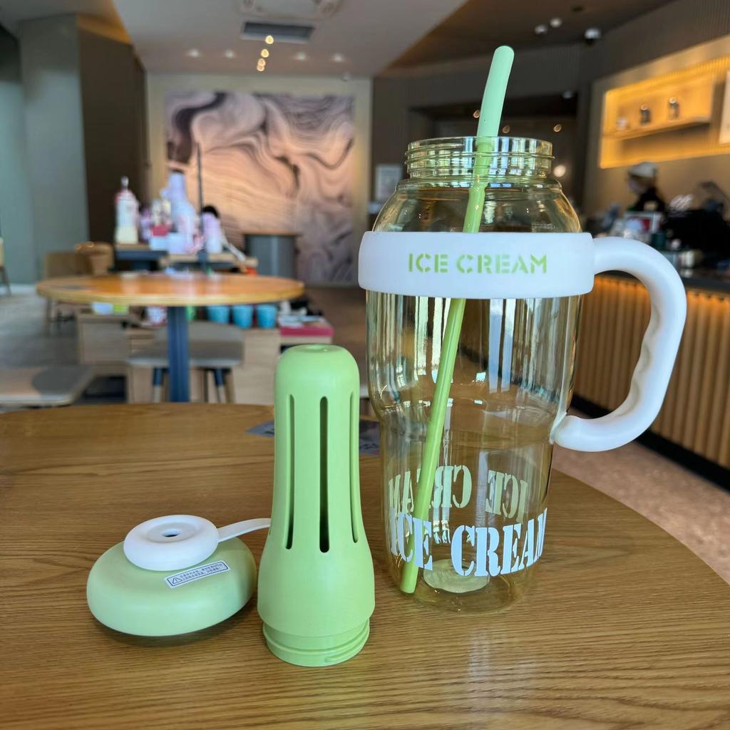 Straw Cup New Ice Cream Cup Teapot Large Capacity Water Cup Female High Looks Student Gradient Cup Plastic Cup