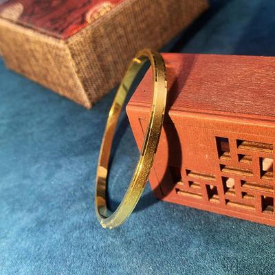 Pulseira Bracelete Feminina Minimalista Ultrafina Estilo Influenciadora