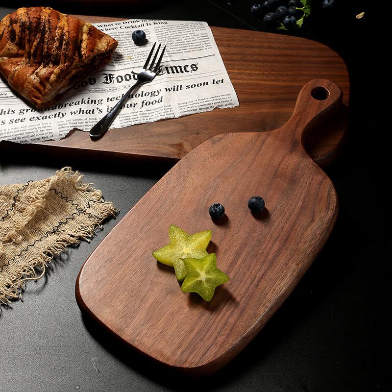 Chishi Japanischer Stil Schwarznuss-Holz Schneide- & Pizzabrett