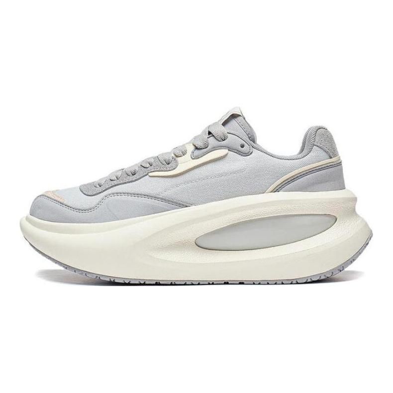 Li Ning Yun You Ocra Bequeme Dämpfung Rutschfest Abriebfest Niedrig geschnitten Freizeitschuhe Unisex Ecru AZGT087-2