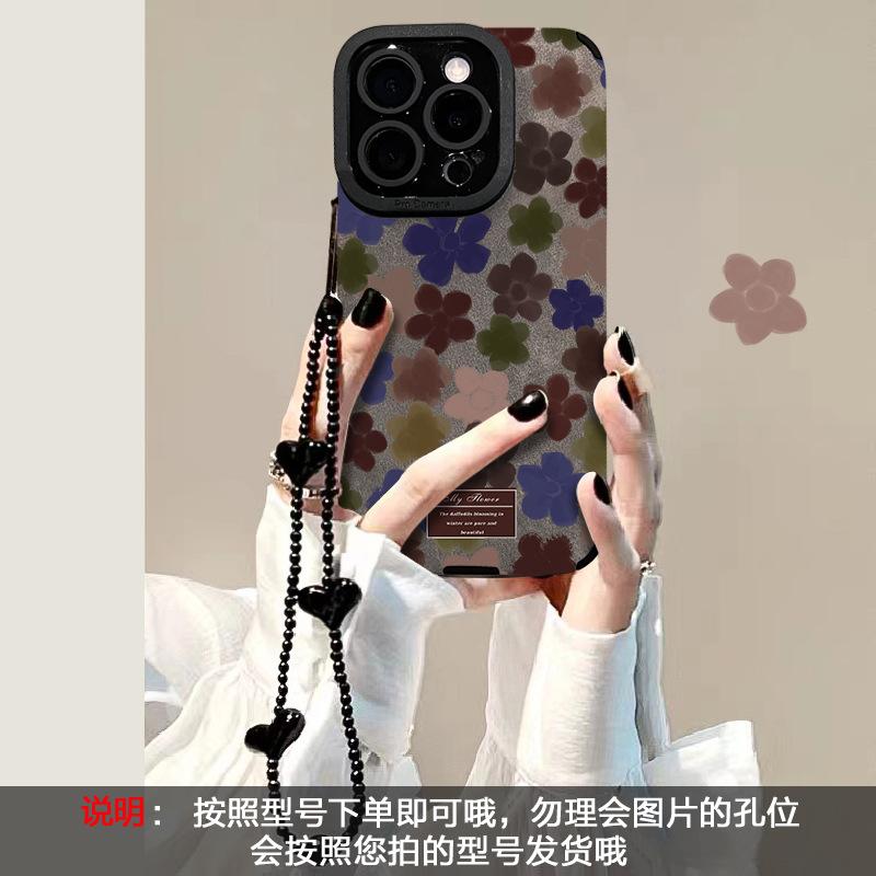 Flower bracket bracelet for Apple 16 retro mobile phone case iphone14pro flip fur 15 soft silicone 13