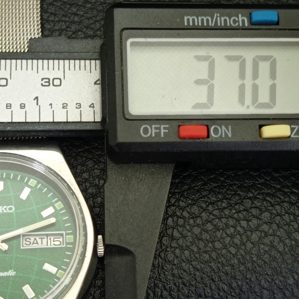 VINTAGE SEIKO AUTOMATIC 6309A JAPAN MENS GREEN COLOR DIAL WATCH A701641-5 R206c-a701641