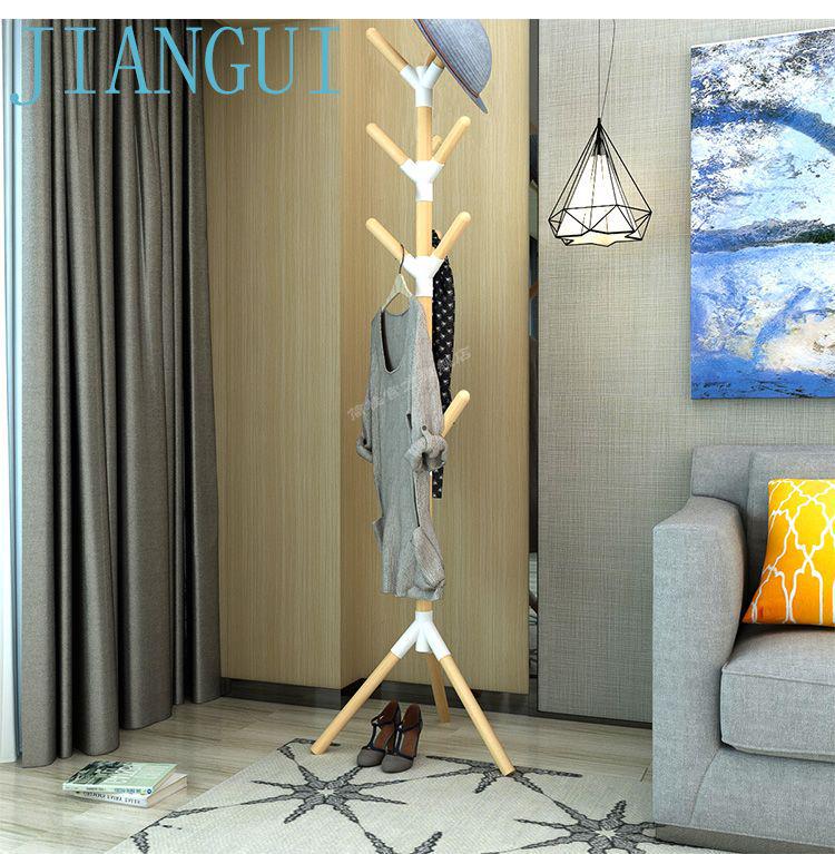 Samostatný dřevěný stojan na kabáty - Minimalistické úložné řešení do ložnice pro oblečení a tašky