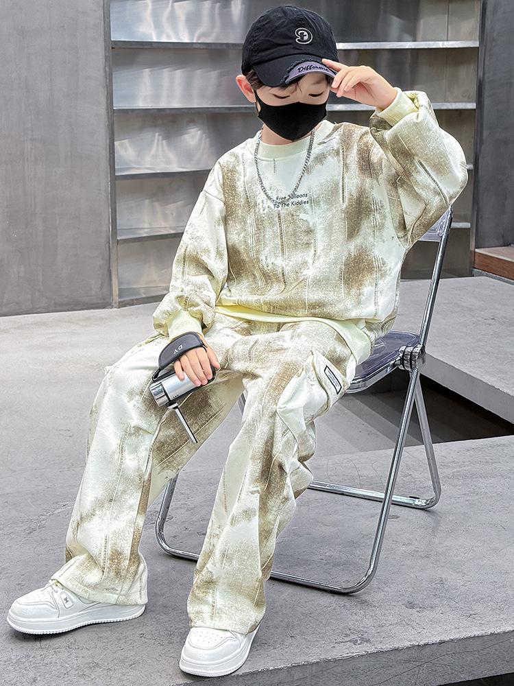 Boys' 2025 Autumn Sportswear Set: Trendy Sweatshirt for Big Kids