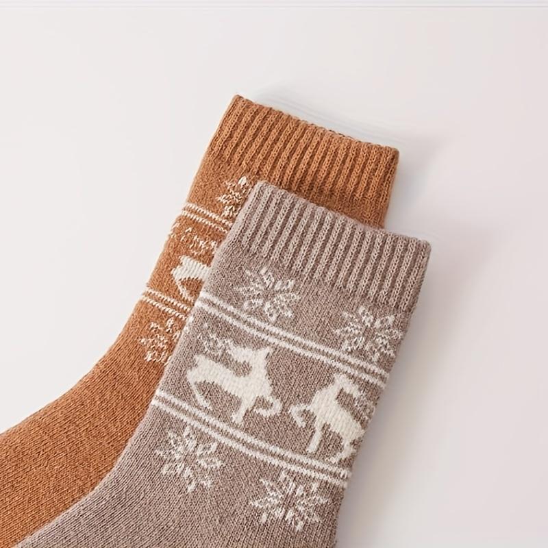5 Pairs Women Thermal Wool Winter Socks - Christmas Reindeer & Snowflake Design, Thick Warm Mid-Calf Elegant Casual Socks, Comfortable Sock Material