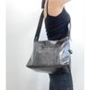 2025 New Large Capacity Tote Bag Single Shoulder Messenger Bag Wide Shoulder Strap Design Retro Large Bag Commuter Fashion