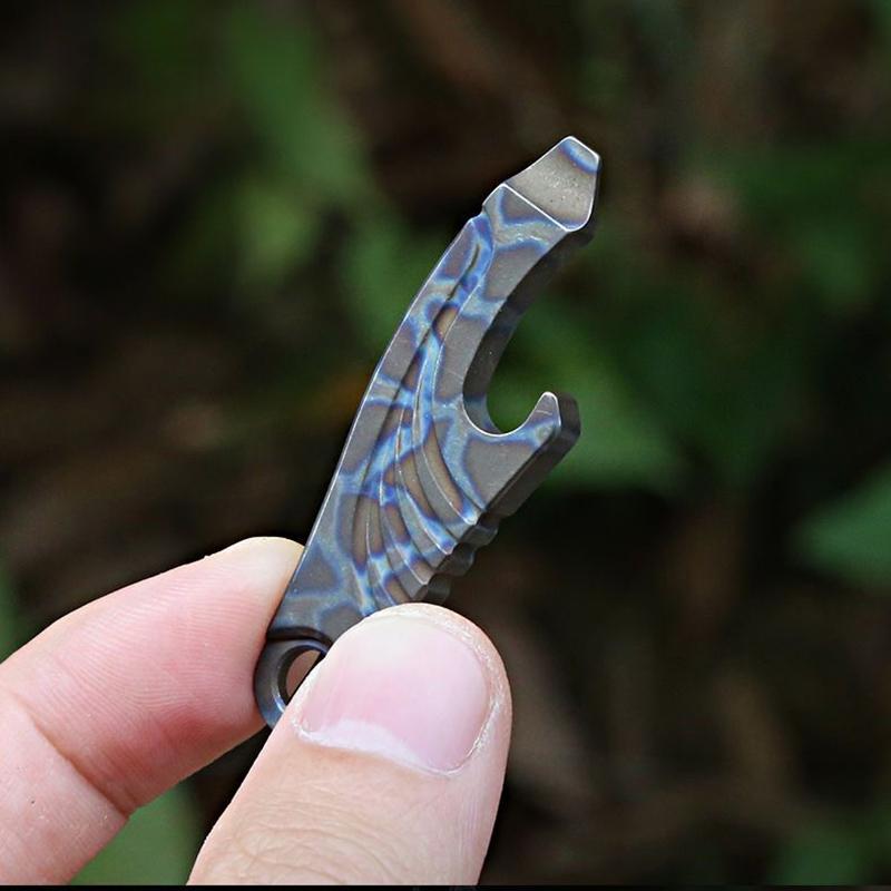 MINI Crowbar Burn Titanium Alloy EDC Nail Puller Flat-head Screwdriver Box Opener Multi-function Keychain Pendant Tools Necklace