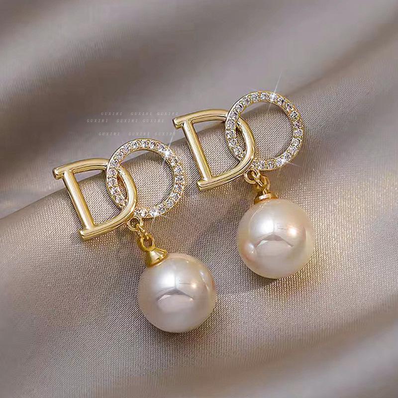 Elegant 2025 French Pearl Earrings for Women - Unique, High-End Design