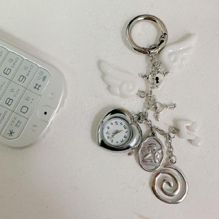 Enchanting Angel Wing Clock Keyring Vintage Alloy Bag Charm Creative Jewelry Accessory For Everyday Use