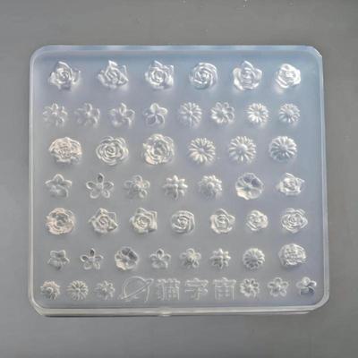 Silikon 3D Mini-Blumenform mit Rosenmustern Antihaft Leicht zu lösen Perfekt für DIY-Nagelkunst Schnitzerei Silikon-Schablone