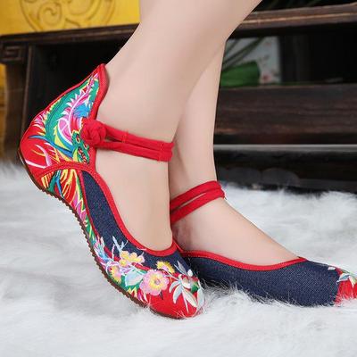 Women's Ethnic Patchwork Embroidered Cloth Shoes with Soft Sole and Low Heel