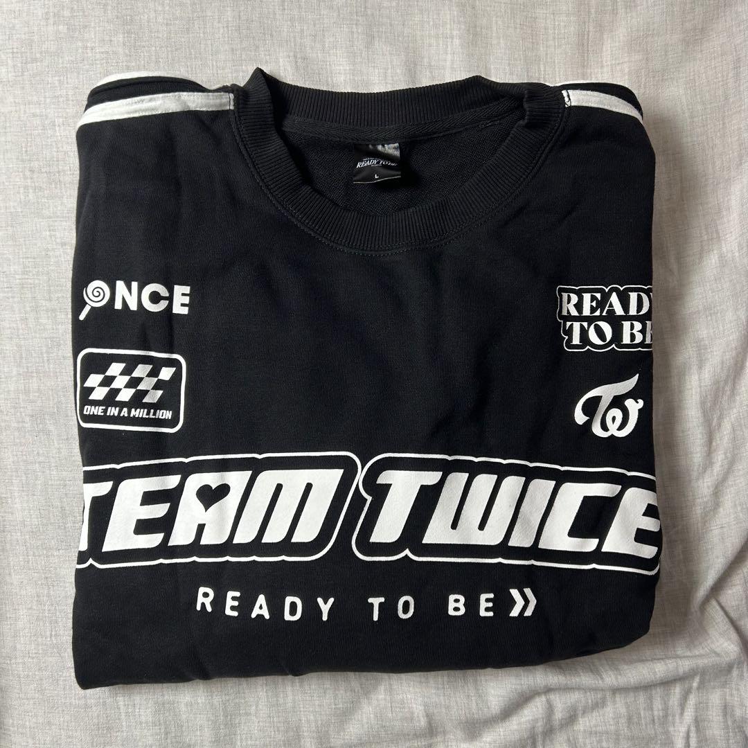 

[USED] TWICE READY TO BE Additional Performance Man to Man Black L