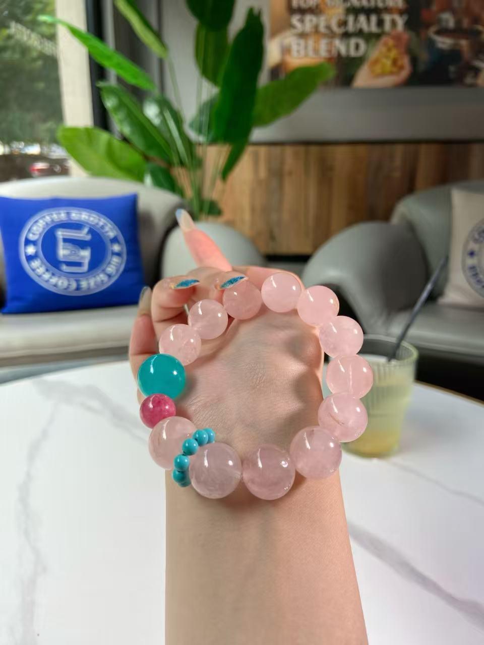 

Natural Rose Quartz and Amazonite Crystal Bracelet – Fresh and Fashionable