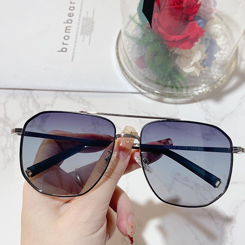 

Trendy Fashionable Sunglasses Men And Women Uv Polarized Metal Frame Style StyleC