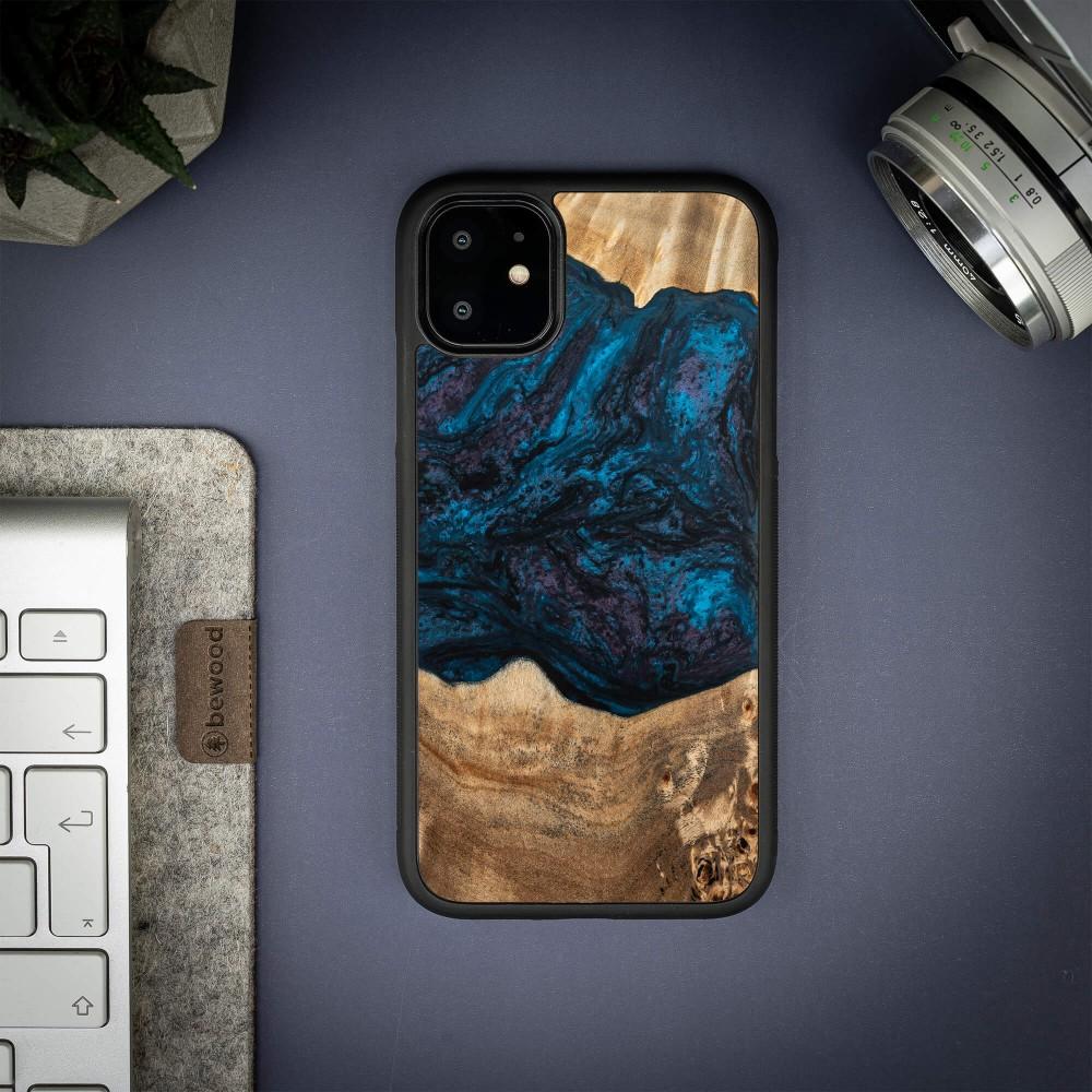 Bewood Unique case for iPhone 11 - Planets - Neptune