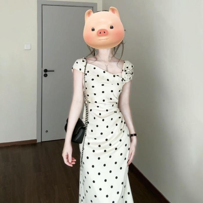 French Temperament White Polka Dot Dress Women's Clothing Summer 2026 New Three-dimensional Flower Waist and Hip Dress