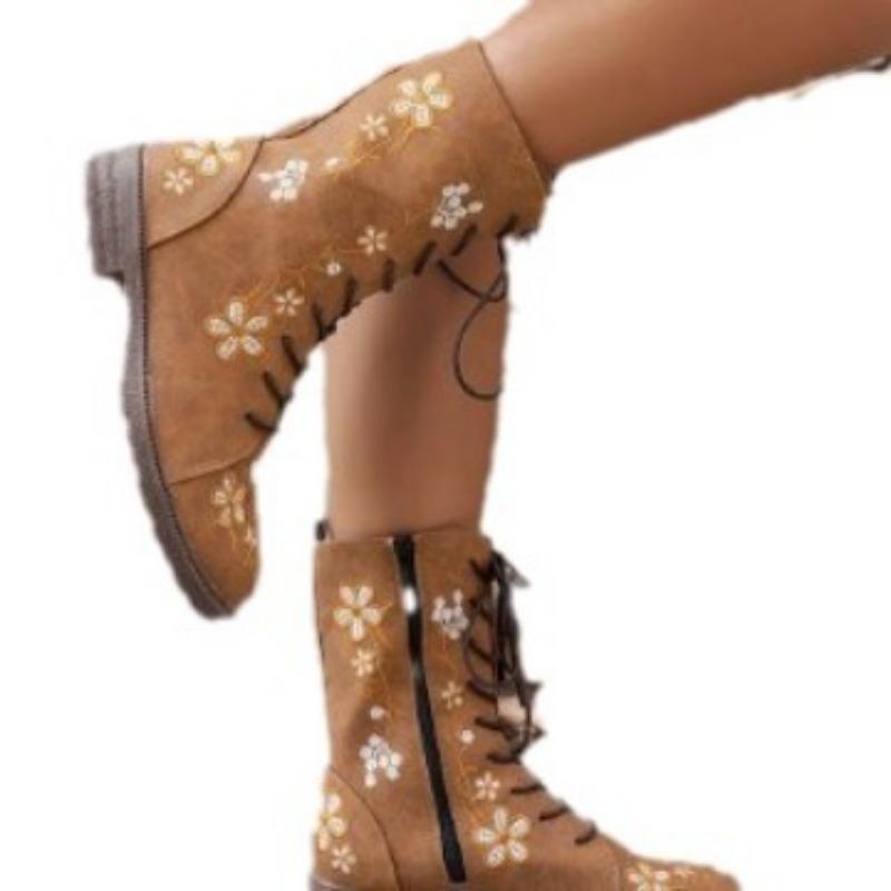 Martin Boots Winter New Round Head Thick Heel Lace-up Embroidered Women's Boots Large Size Women's Shoes