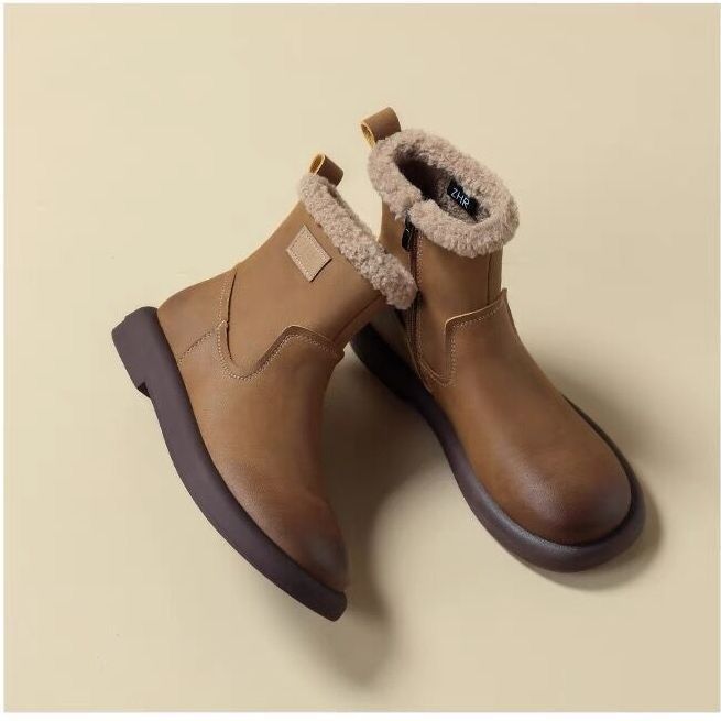 

Зимние ботинки для женщин, новинка 2025 года, короткие ботинки с мягкой подошвой, ретро, нескользящие, зимние, теплые, водонепроницаемые, толстая подошва, плюшевые, хлопковые, плоские туфли 40 коричневый