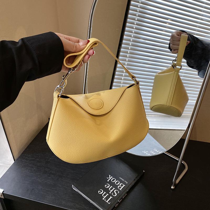 

Женская сумка 2025 новая сумка-горошина узор личи плечевая кроссбоди модная простая сумка-пельмень женская 28*10*16 жёлтый