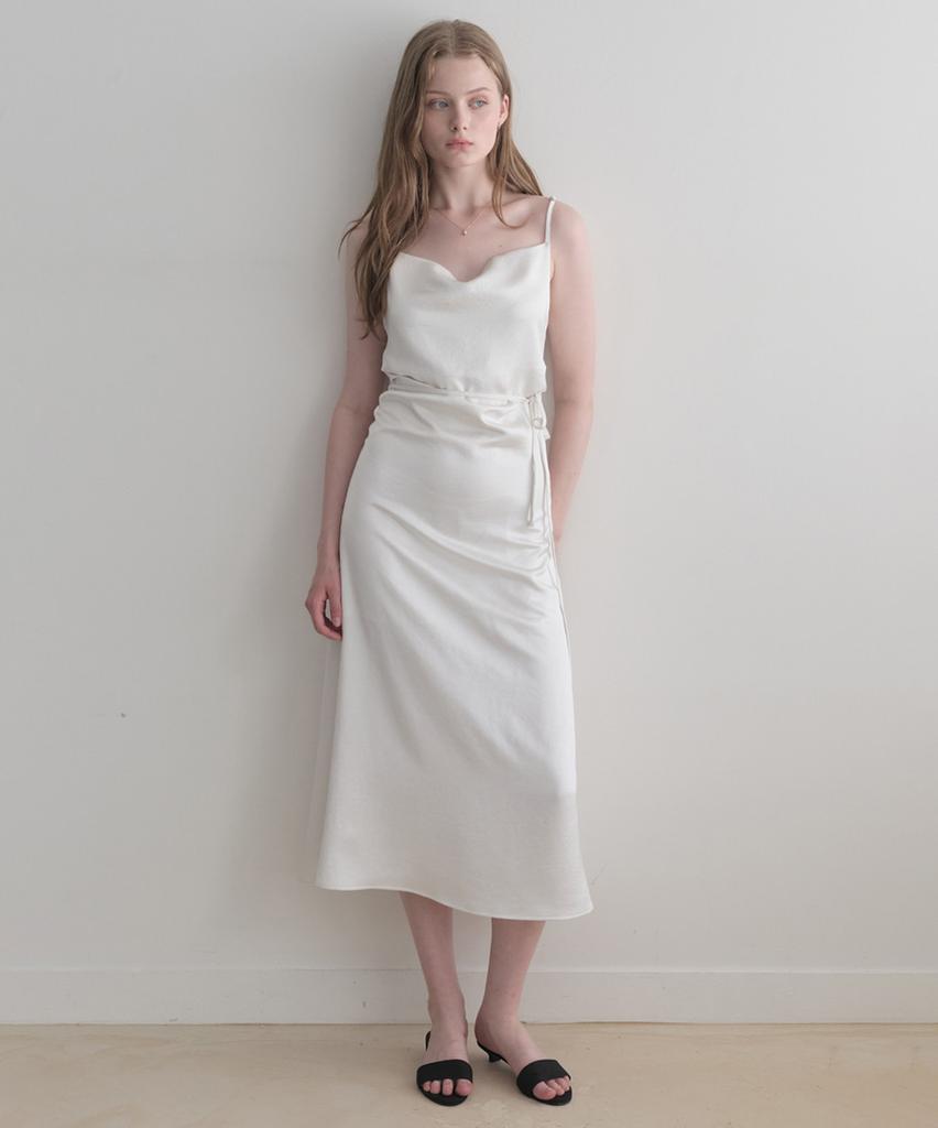 LENAV Shirring Satin One-Piece (White)